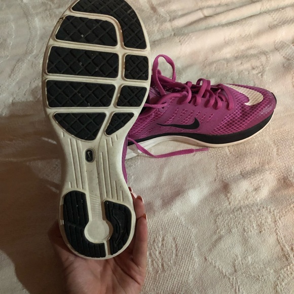 Nike Lunarlon Running Shoes - Picture 4 of 5